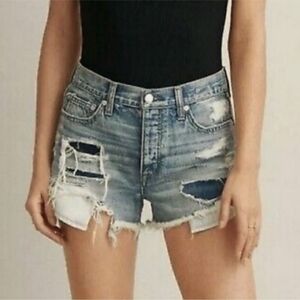 American Eagle Shorts Vintage Hi-Rise Festival Distressed Denim Size 2